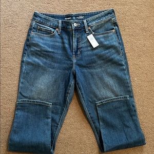 Old Navy Jeans Size 6 Petite
